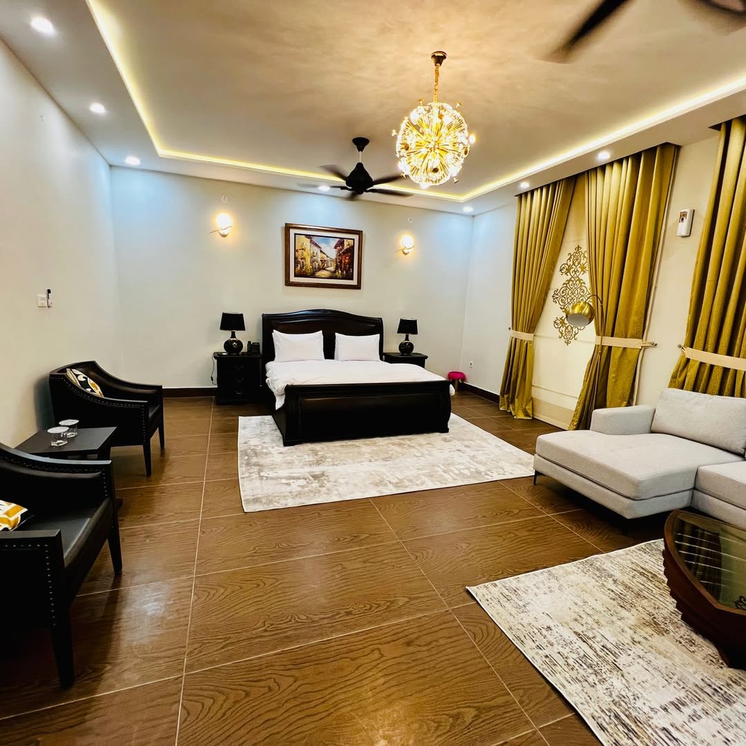Guest room seating area at the club